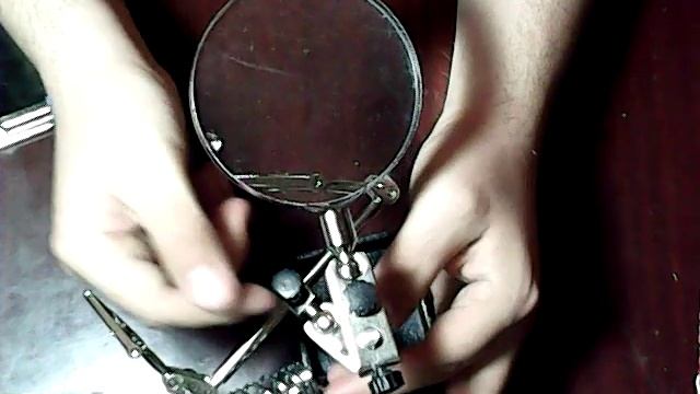 Держатель плат и третья рука смотреть онлайн