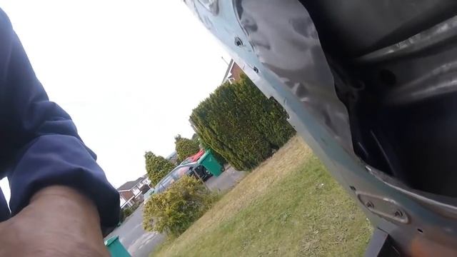 How to remove the Ford transit door lock cylinder/Как снять личинку замка двери Ford transit смотреть онлайн