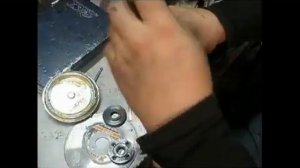 Как в болгарке поменять втулку и подшипник