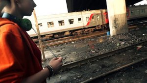 Девочка-бот (Girl Bot) Дети Неонового Солнца