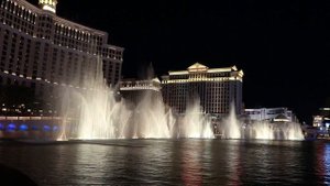 ЛАС ВЕГАС✨ ПОЮЩИЕ ФОНТАНЫ БЕЛЛАДЖИО ✨НОЧНОЙ ВЕГАС