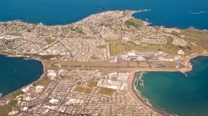 САМЫЕ ОПАСНЫЕ АЭРОПОРТЫ МИРА. ТОП 10 ЭКСТРИМ-АЭРОПОРТОВ