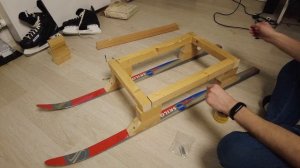 СКОРОСТНЫЕ САНКИ ИЗ ЛЫЖ СВОИМИ РУКАМИ