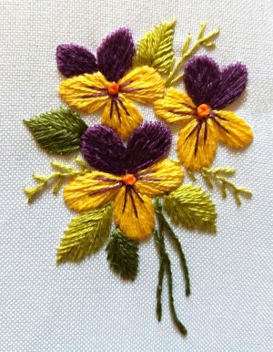 Лист, вышивка простой двусторонней гладью