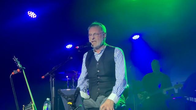 STEVE HARLEY & COCKNEY REBEL - Friend For Life смотреть онлайн