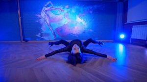 Стрип пластика Ольга Панаева | Flow floor work Olga Panaeva