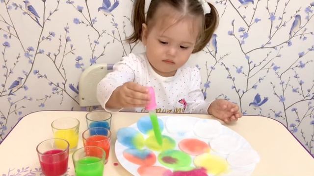 Каплетерапия или рисование пипеткой! Рисование на ватных дисках, ватные диски и пипетка! Развивашки смотреть онлайн