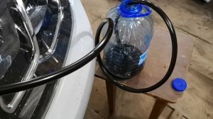 Насос для откачки масла из двигателя через щуп.