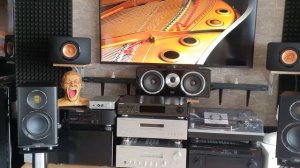 #Battle Elac BS 243.4 vs. KEF LS 50