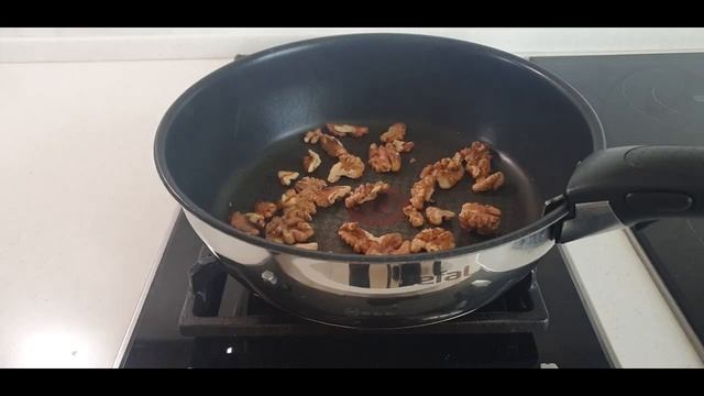 Салат из свёклы с черносливом смотреть онлайн