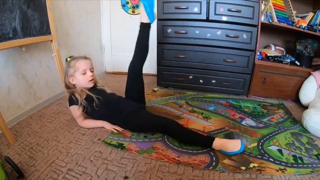 СуперМега #растяжка для стоп с Elastica Sport/Supermega #stretching for feet with Elastica Sport