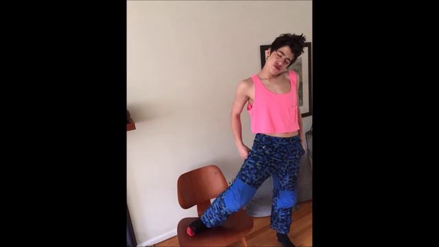 Spanish Model Project смотреть онлайн