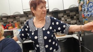 Мама с Надей с перепугу приготовили КУТЬЮ