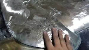 рихтовка примятого угла  на капоте