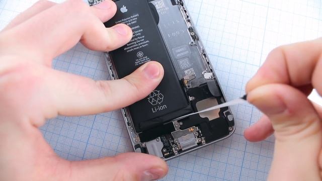 Как поменять корпус на iPhone 6: превращаем айфон 6 в 6S! смотреть онлайн