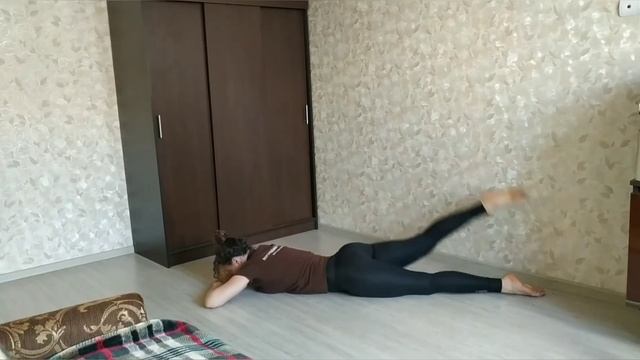 30 мин тренировка дома для пресса, спины и ног. Базовый уровень смотреть онлайн