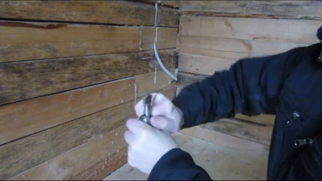 Как сделать отверстие в стене. Супер приспособа для подрозетников в деревянном доме