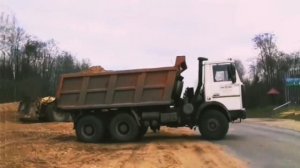 Работа на МАЗе 5516 и 5551, 6501 на стройке