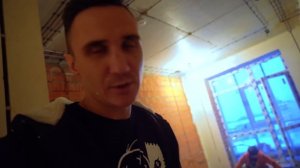 Как сделать лёгкую сухую стяжку без опыта! Пол своими руками! Секрет выравнивания КУВАЛДОЙ!!!