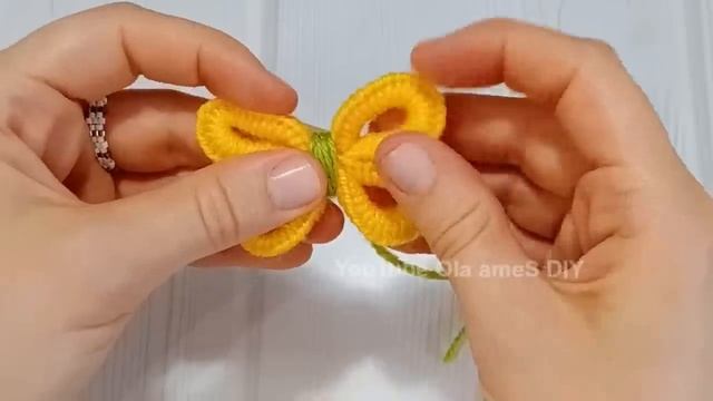 It's So Cute ☀️ Easy Dragonfly Making Idea With Yarn - You Will Love It !! DIY Amazing Woolen Craft