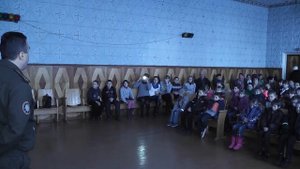 Веступление И.П.Коржова в школе д.Рогинь Буда-Кошелёвского р-на