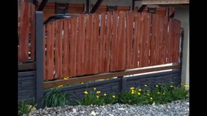 Какими бывают деревянные заборы