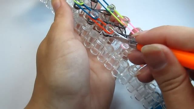 Как сделать ЧЕХОЛ ДЛЯ ТЕЛЕФОНА из резинок? смотреть онлайн