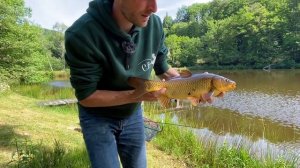 PECHE AU FEEDER TRES SIMPLE aux Sources de la Chabanne c fr 55