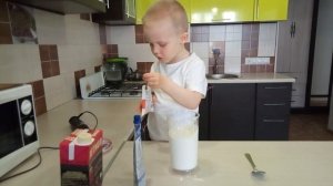 Вкусное мороженое пломбир из двух продуктов. Готовим вместе с детьми. Рецепт