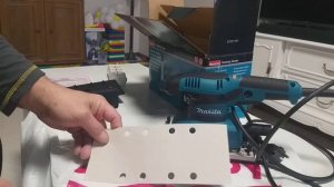 Распаковка - Профессиональная виброшлифмашина Makita BO3711