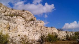 МЕЛОВЫЕ ГОРЫ В СТЕПИ РОСТОВСКОЙ ОБЛАСТИ
