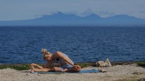 Женская йога/ Йога для женщин/ Комплекс для поддержания женского здоровья