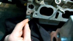 Toyota Opa ремонт двигателя 1ZZ-FE (Омск).mp4