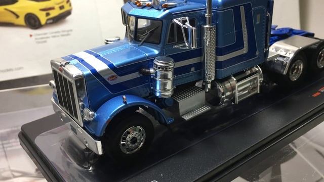 New！PETERBILT 359 1973 iXO 1/43scale смотреть онлайн