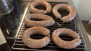 КОЛБАСА как краковская дома, в духовке, простой рецепт без консервантов, вкусно и легко готовить