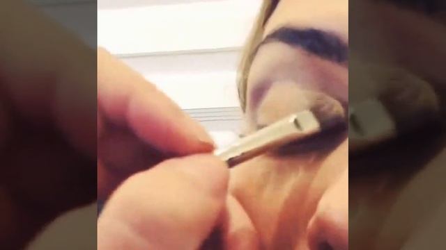 MakeupTutorials от Виктории Боня
