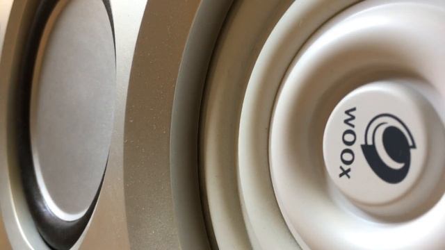 Philips active wOOx subwoofer ”test” смотреть онлайн