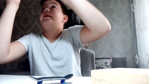 как сделать фигуру для скольжения на фингерборде в домашних условиях???