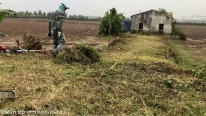 NOBODY SHOCK abandoned house TRANSFORMATION GRASS is OVERGROWN everywhere _ Clean up environment