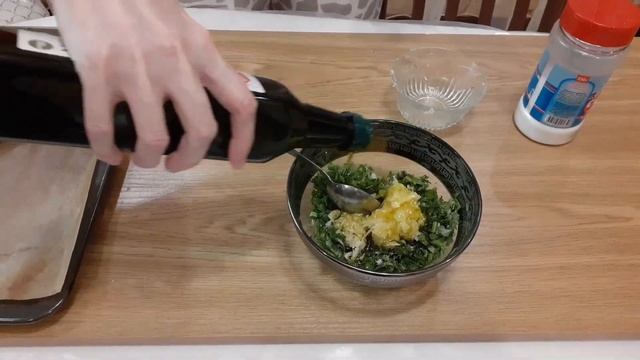 Чесночные багеты вместо хлеба - ну очень вкусные - можно есть с любым блюдом - делаю каждый день