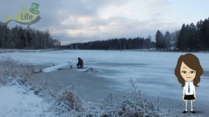 Эту наживку нужно запатентовать мотыль отдыхает!! Как ловить рыбу зимой на пенопласт?