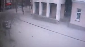 Тираристы поткладывают фонарики а потом отрывает руки