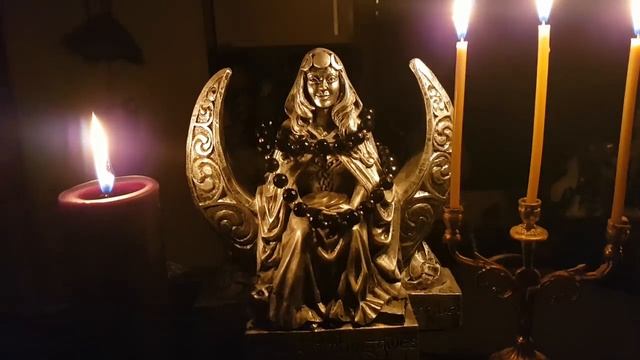 ВЕДЬМА И КОЛДУНЬЯ...ОБСУДИМ... смотреть онлайн