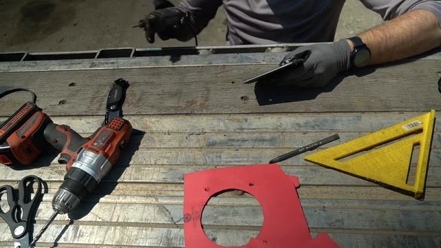 Установка противотуманных фар на Freightliner Cascadia Fog lights DIY смотреть онлайн