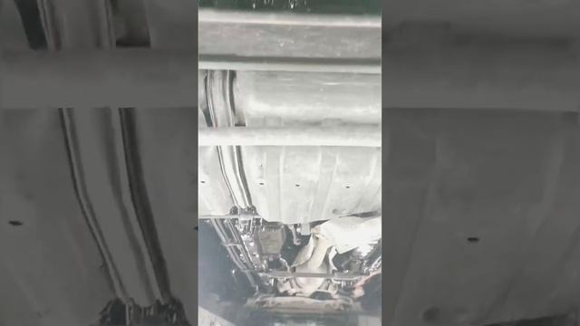 Toyota Prius / Антикоррозийная обработка днища автомобиля #toyotaprius #антикор смотреть онлайн