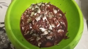 Очень вкусный салат с килькой на зиму.Вкусно,быстро+выгоняем крота с участка.