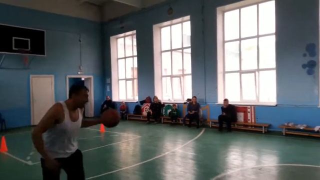 Спортивный день в начальных классах Матвеева Дарья смотреть онлайн