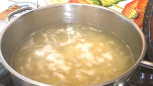 Варим вкусный и полезный суп из горбуши.