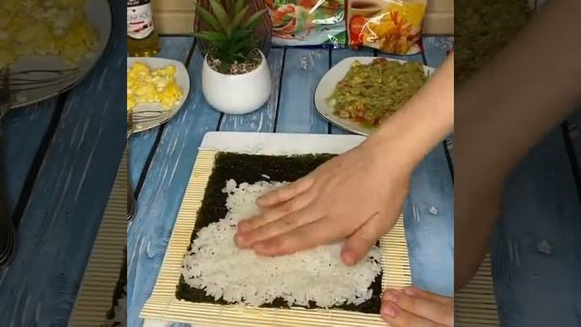 Как сделать роллы самому. Готовим  роллы дома своими руками.Суши дома. Простые рецепты.