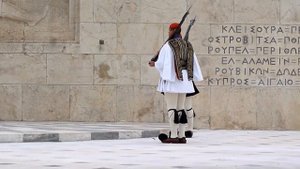 Смена караула в Афинах.